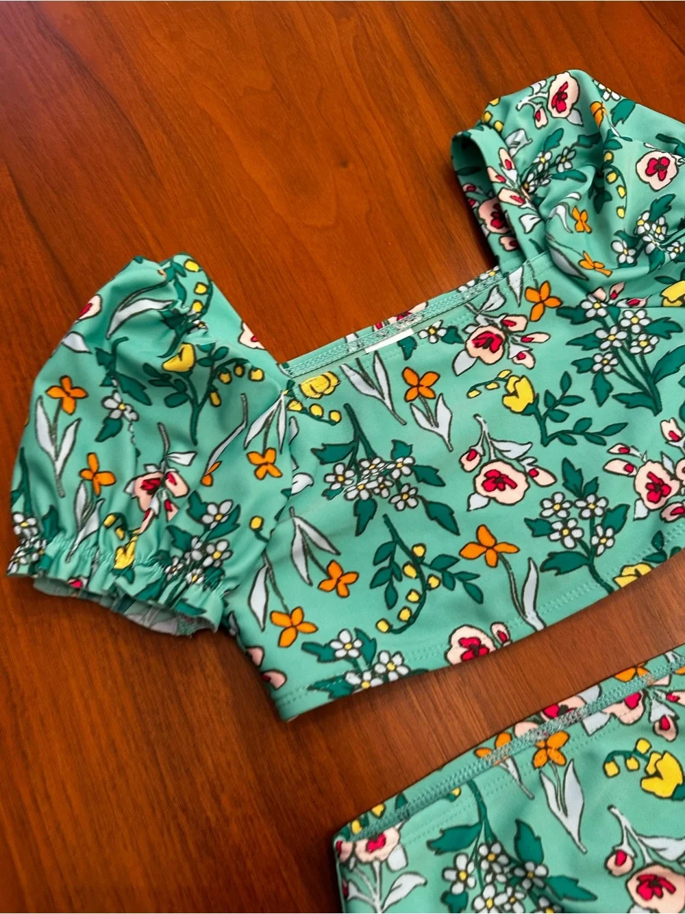 Green/Turquoise Floral Two Piece Swim Set with Ruffle detail size 4T